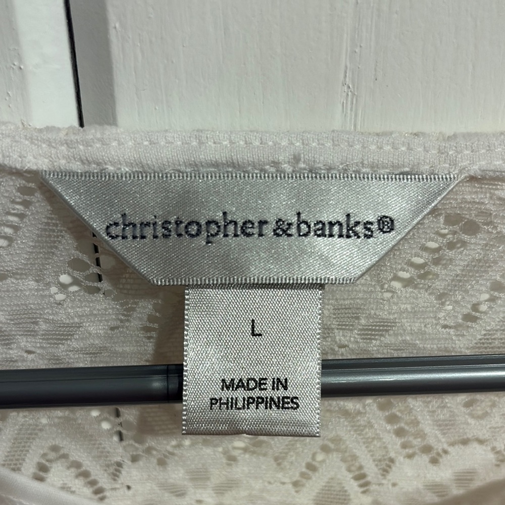 Elegant Off White Boho Lace Top - Picture 2 of 8